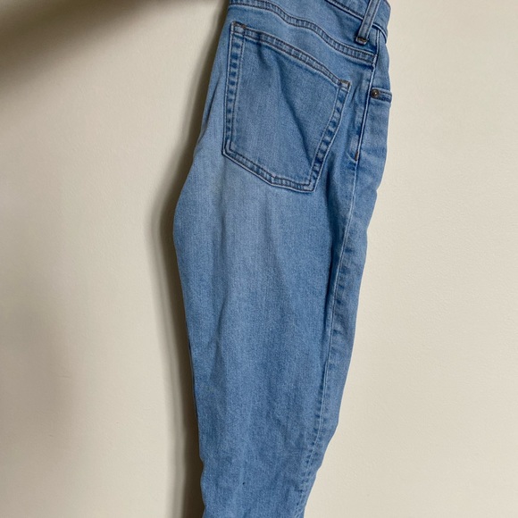 Everlane 90s Cheeky Jean - Picture 5 of 7
